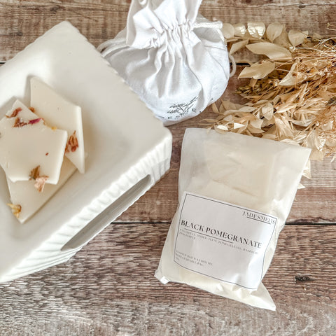 'Black Pomegranate' Wax Brittle